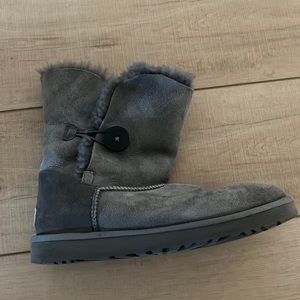 Women’s UGG boots